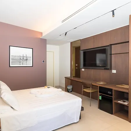 La Caravella Otel 2*